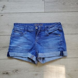 Light wash jean shorts